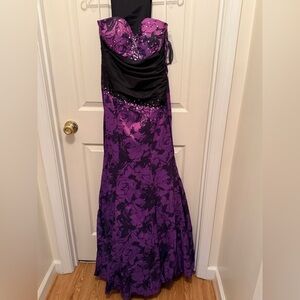 Elegant Purple and Black Strapless Evening Gown